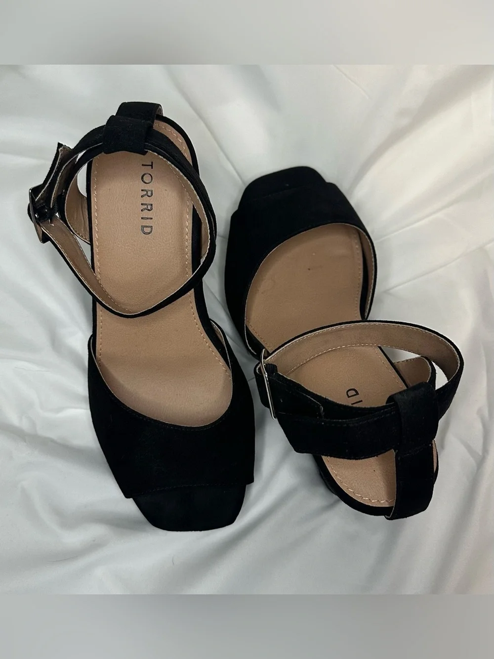 Torrid Black Platform Ankle Strap Heels size 9